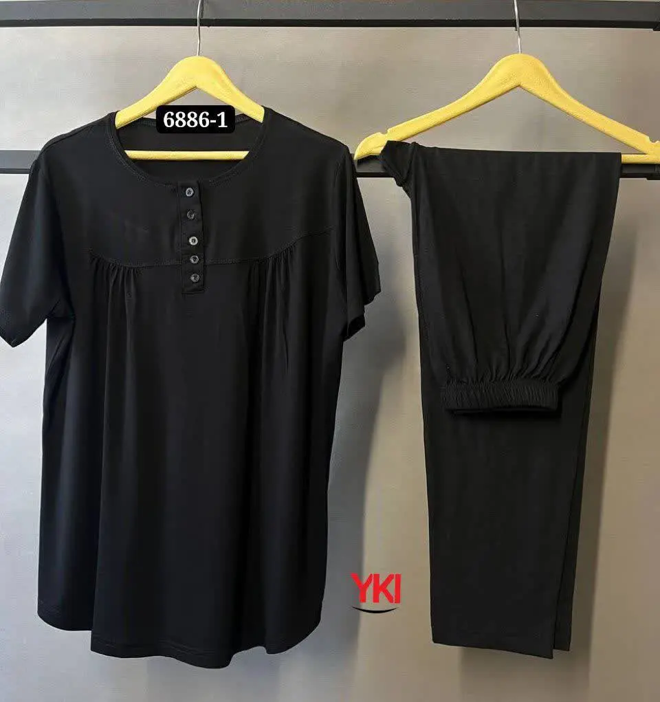 ست تیشرت و شلوار 
