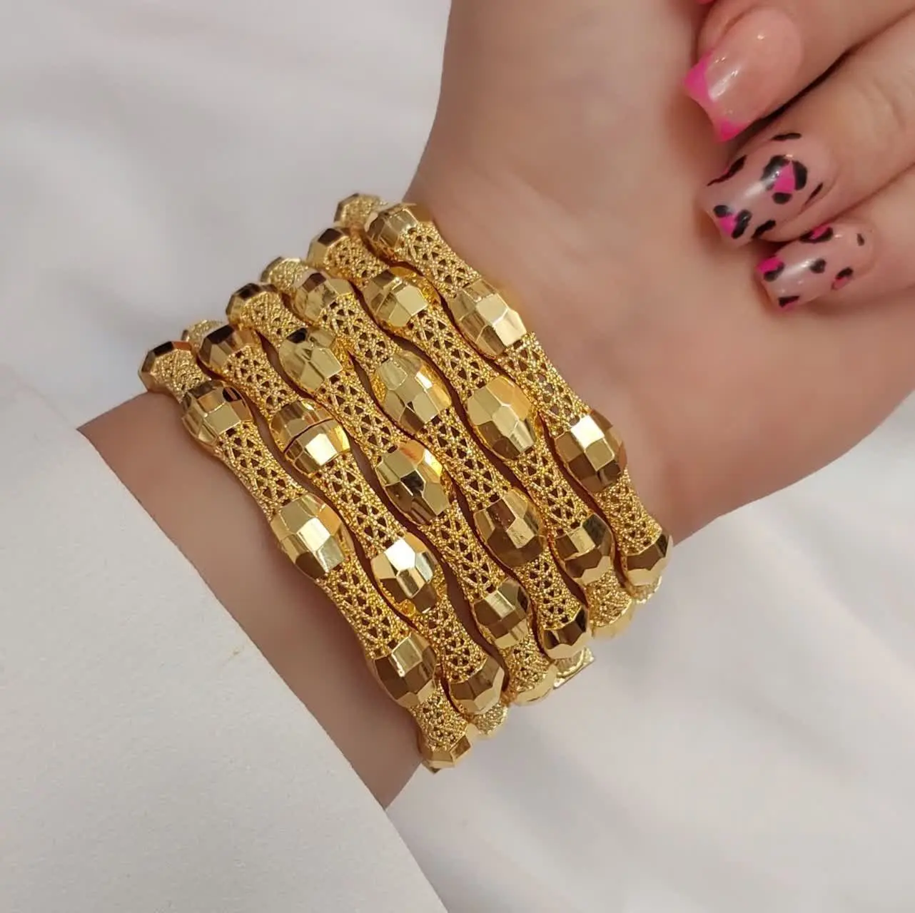 النگو قفلی بحرینی 
