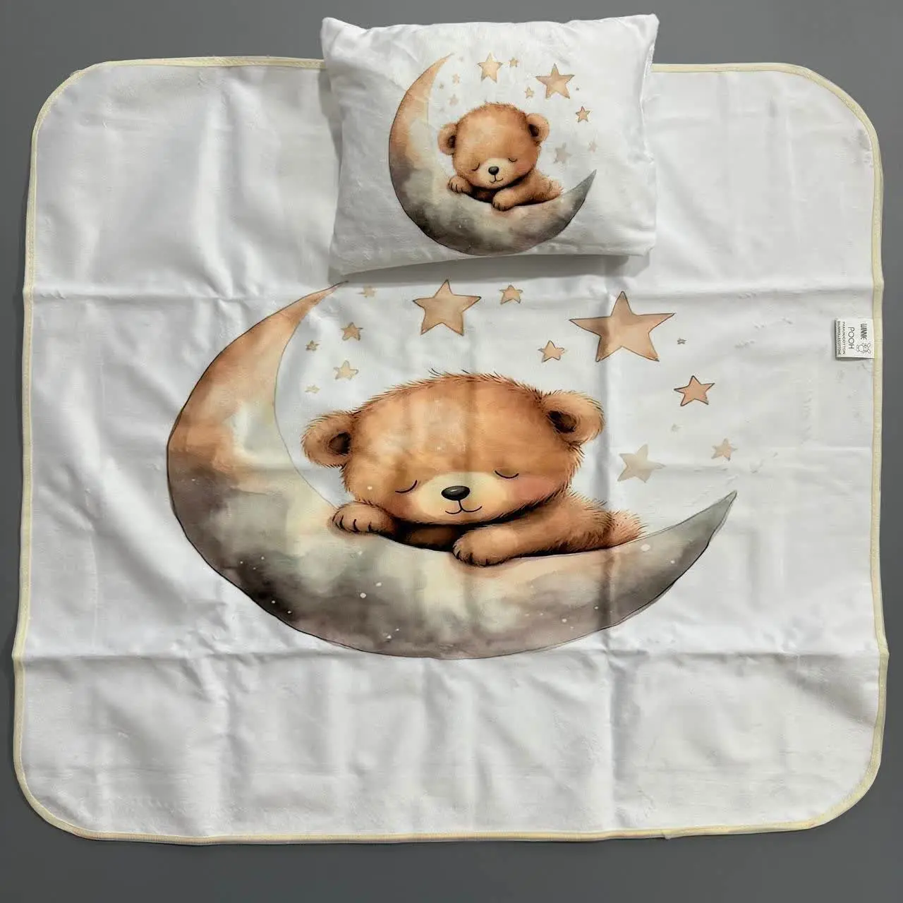 زیرانداز تعویض و بالشت چاپی😍