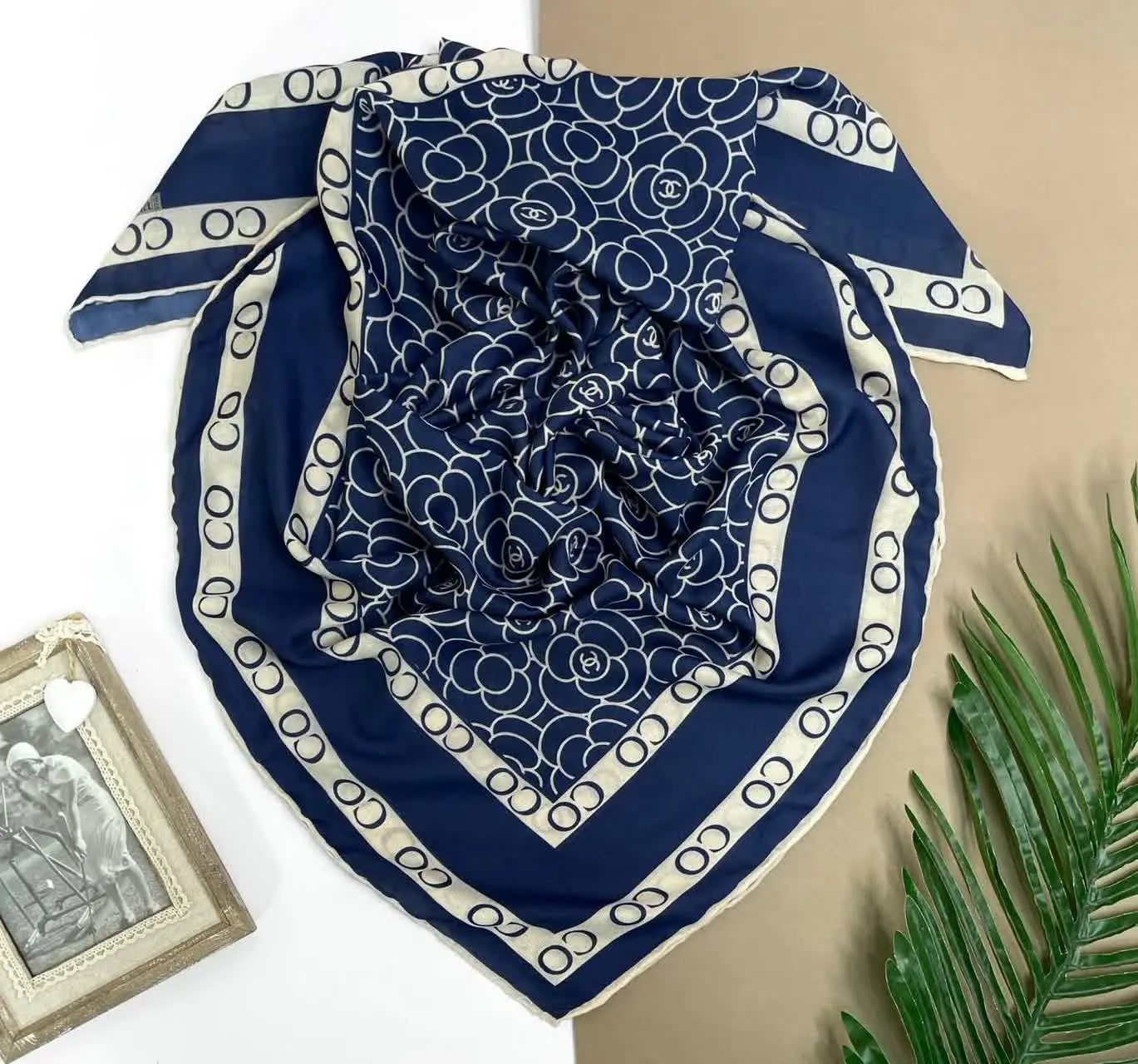 فاویانا (سر نیستایستایی دارد)