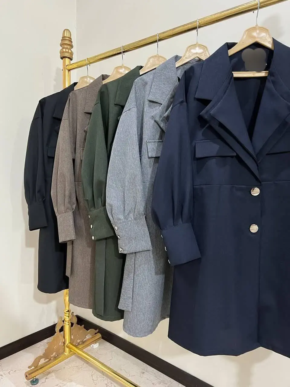 👚نام: دانشجویی دویقه کوتاه
