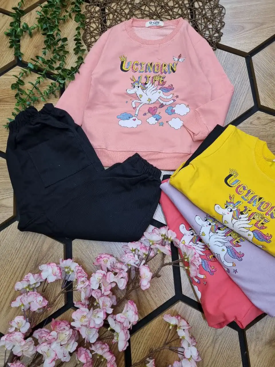 🇮🇷🧥🧶👗👚👔🎽👕👖💎
