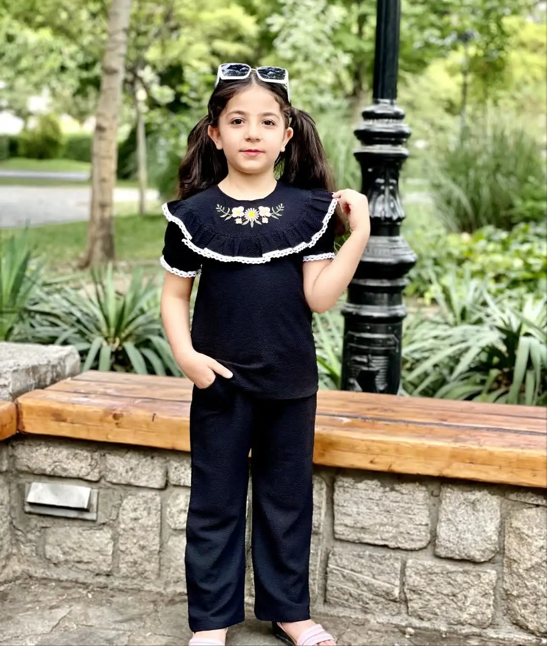 بلوز شلوار ینزی گلدوزی مشکی 
