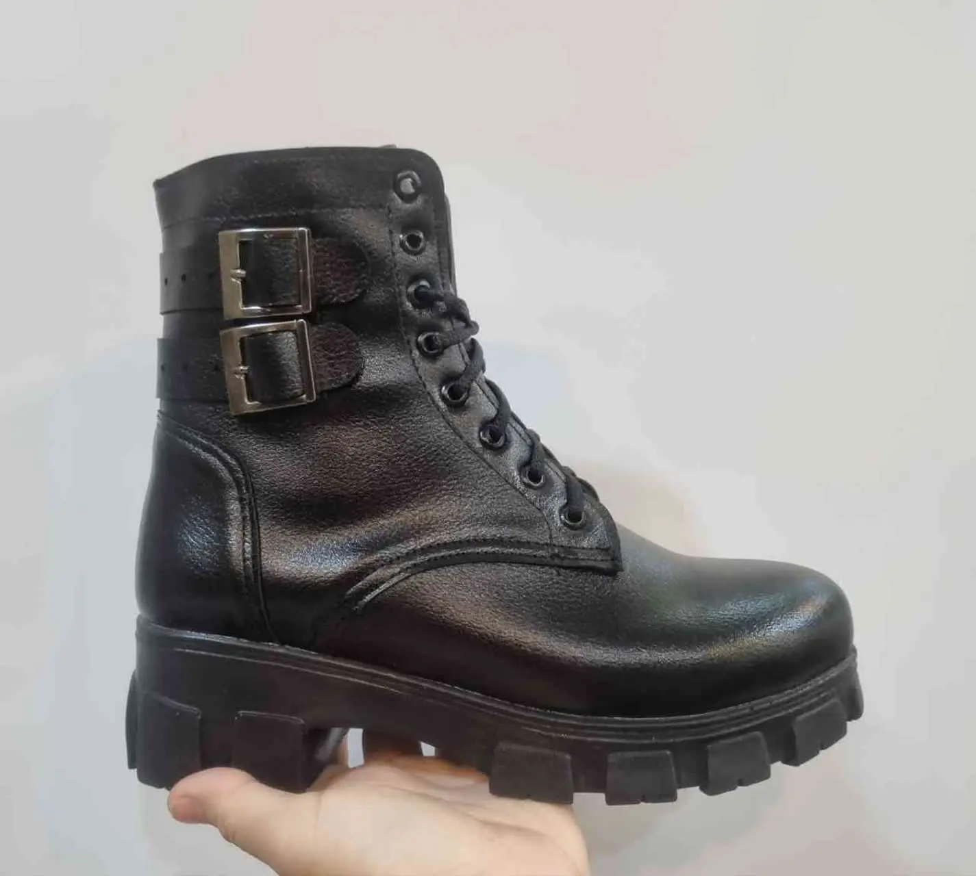 💣پرفروش ترین نیم بوت دو سگگ