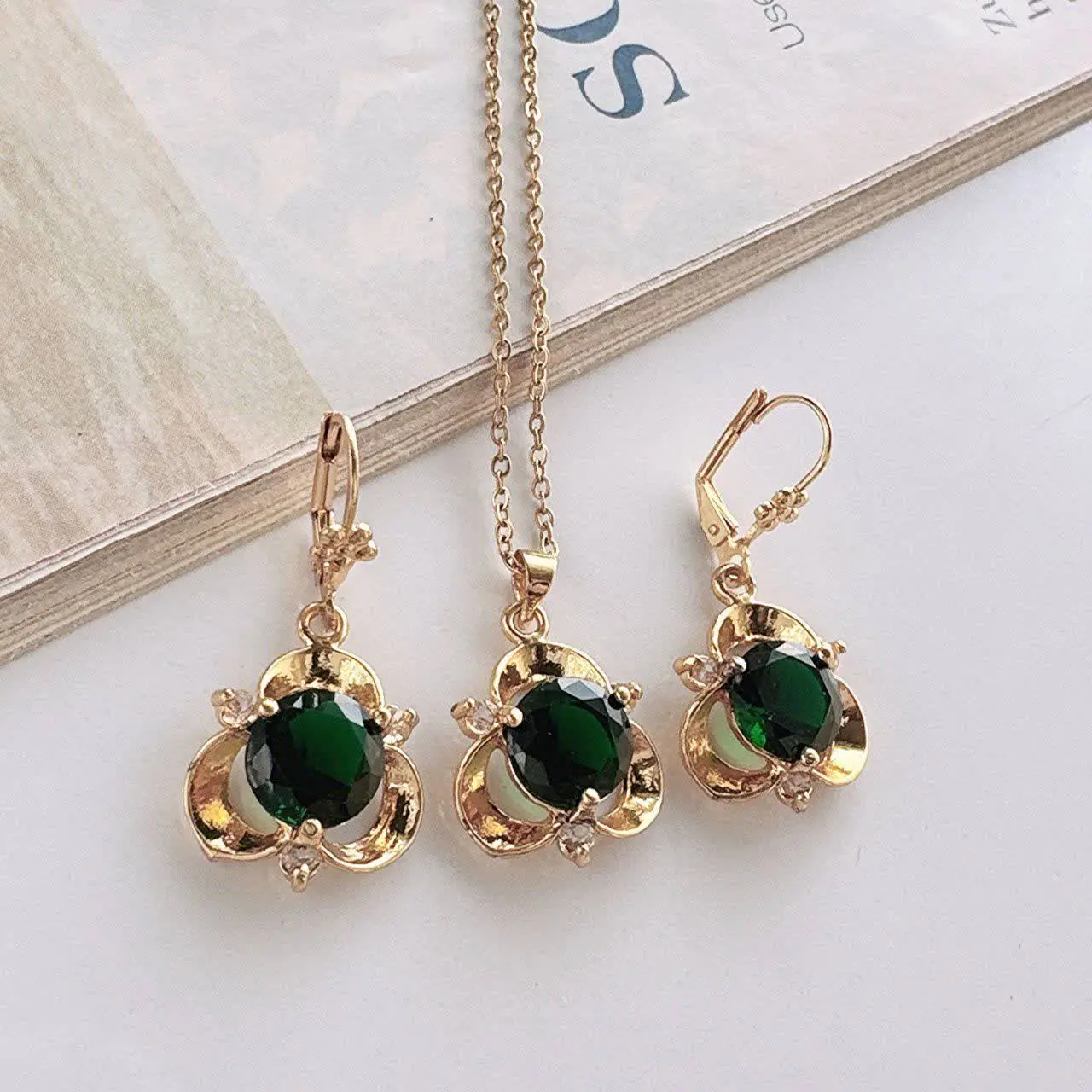 🔻نیم ست جواهری یاقوتی استیل...