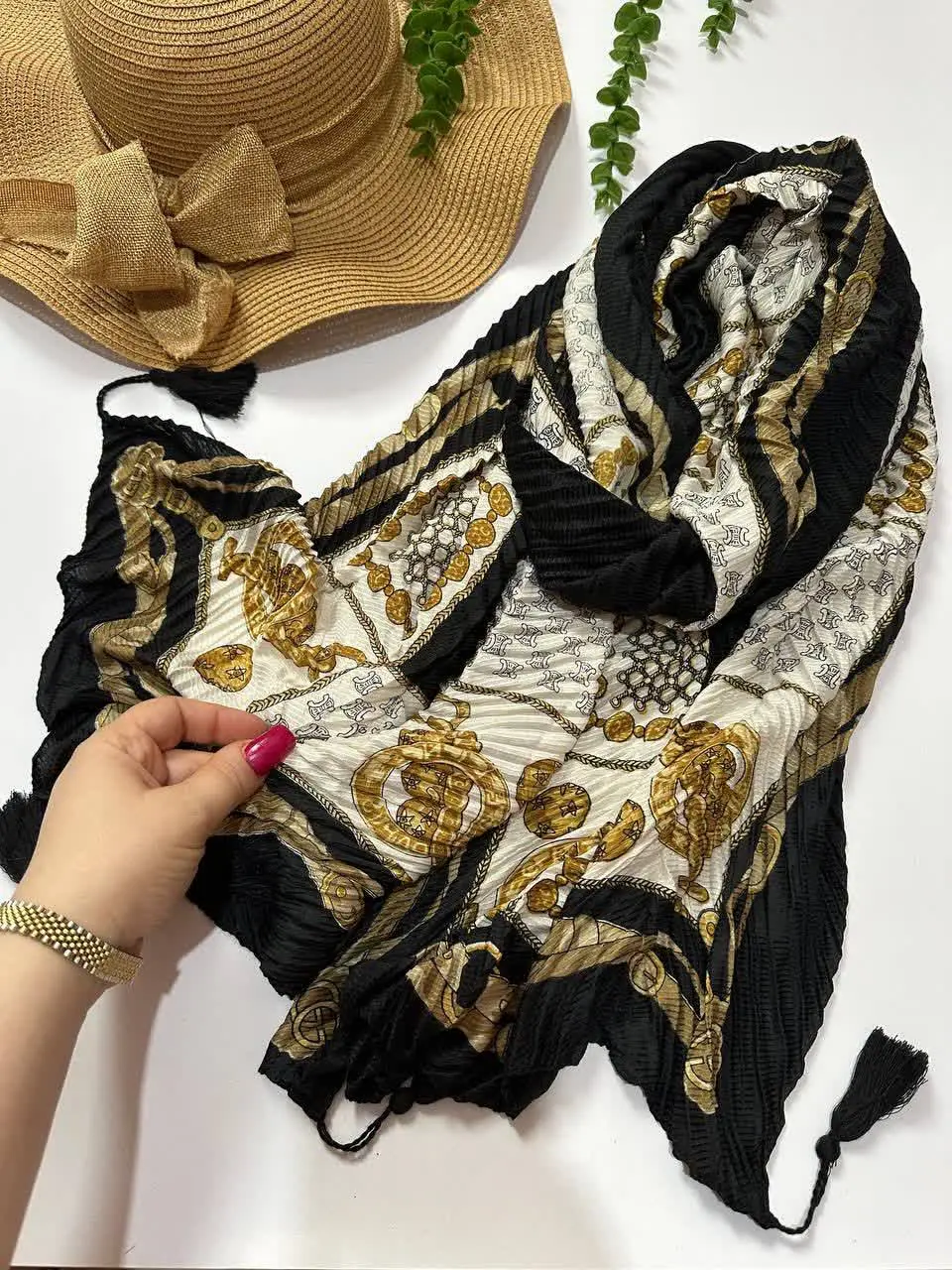 #شال_ژرسه_منگوله دار
