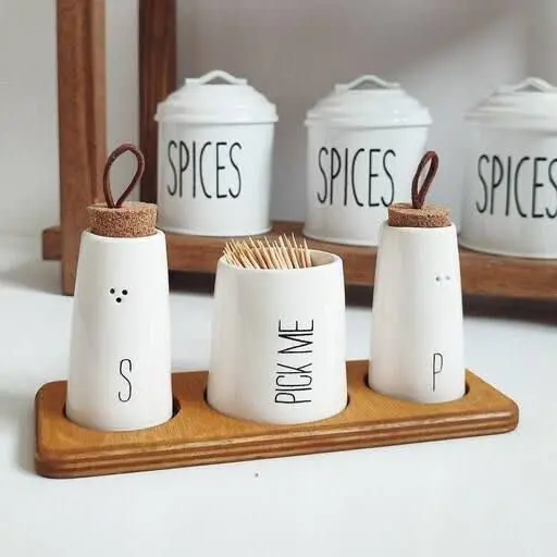 ست نمکدان نورا
