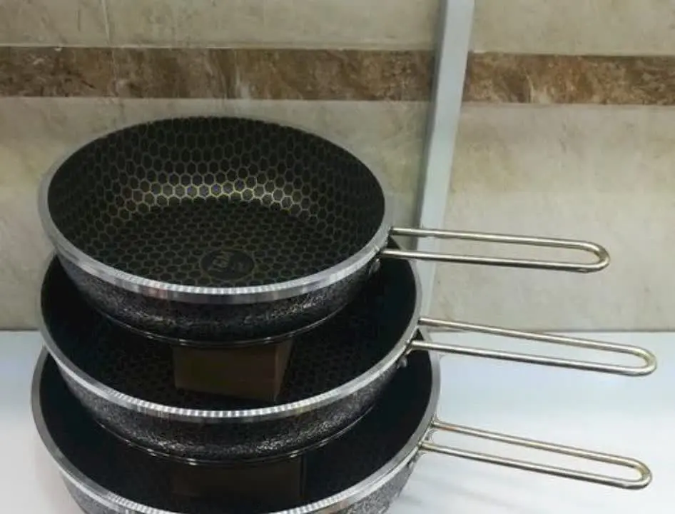 📌تابه سه عددی طرح چدن ضخیم
