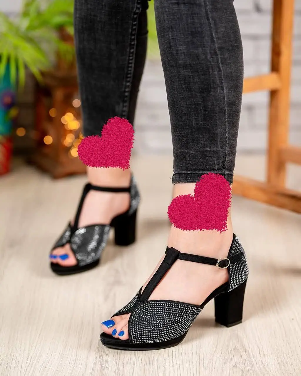 مجلسی تمام‌ نگین 
