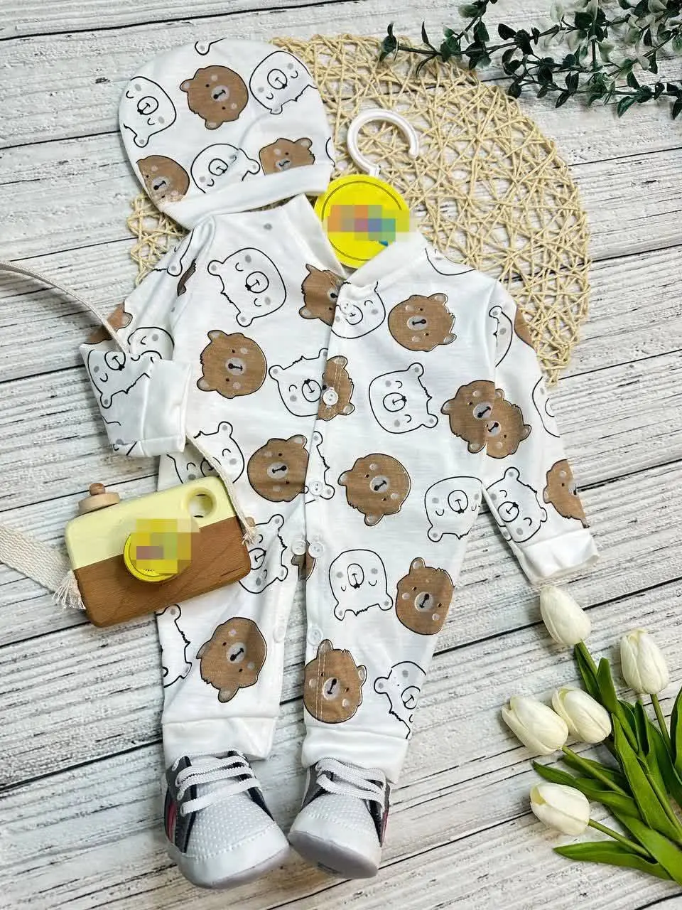 سرهمی و کلاه نوزادی
