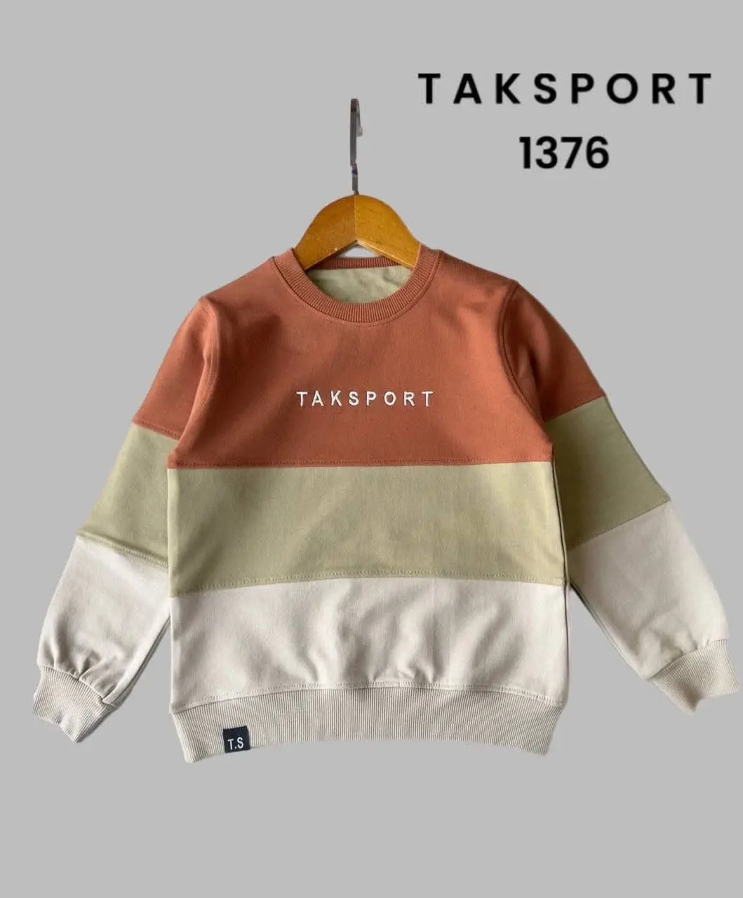 بلوز تک هلالی پرچمی