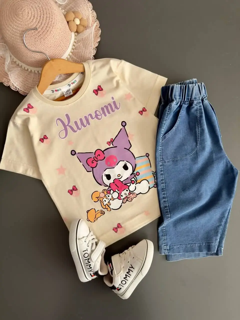 مثل همیشه انتخابمون کرومیه✌️😍
