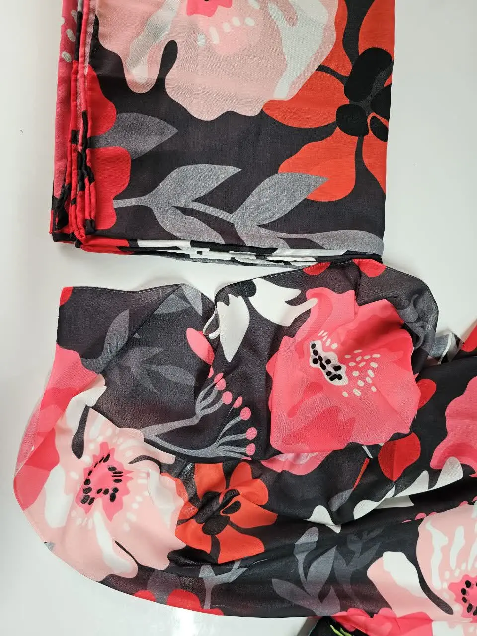 از کارای جدیده اما تو آف رفته
