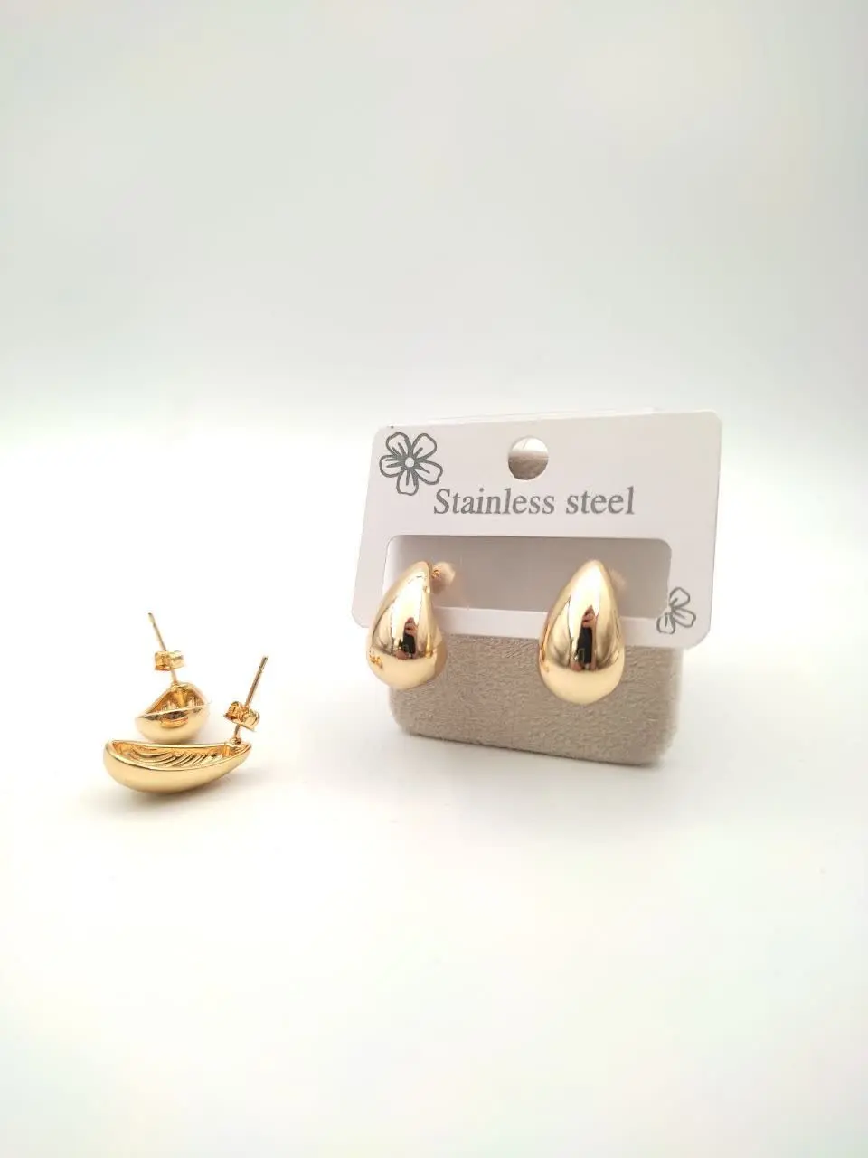 ♦️ گوشواره میخی ۹۰۹۹۱۳۵
