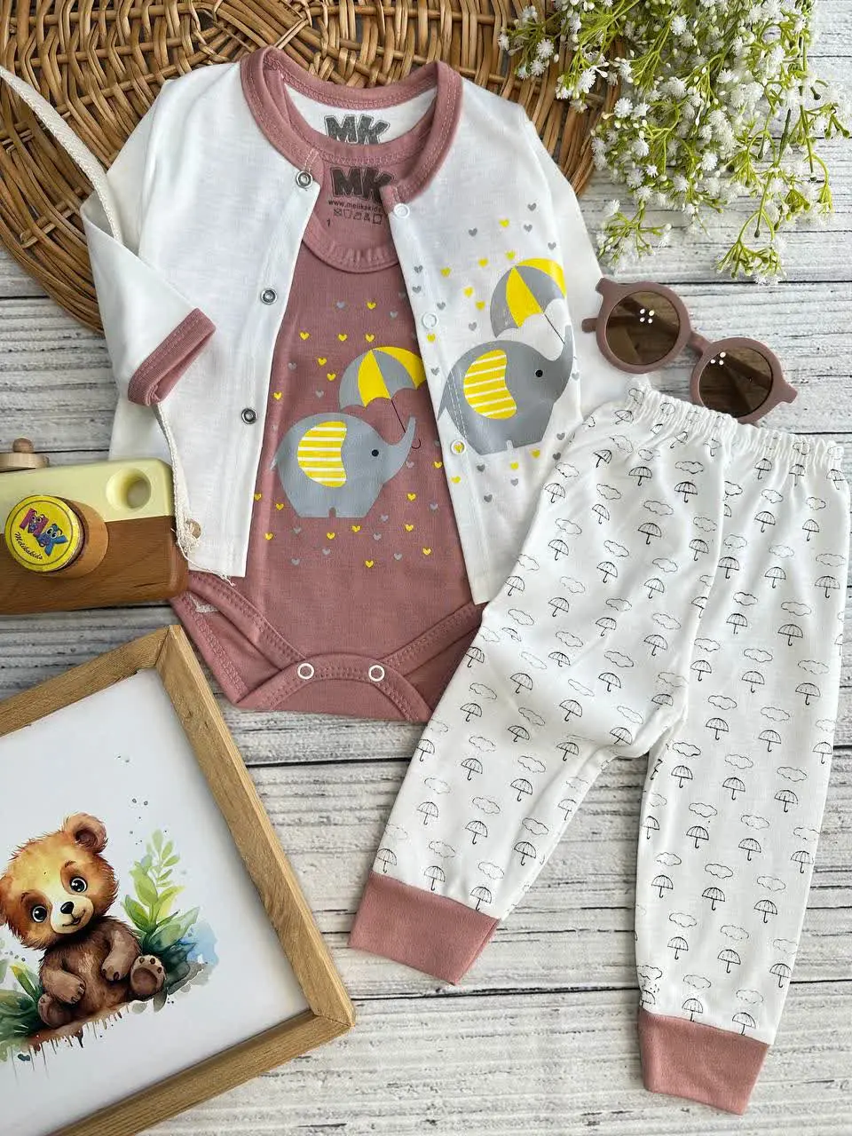 سه تکه طرح فیل و چتر کالباسی نوزادی و کودک کد ۱۱۷۲۸۱ 
