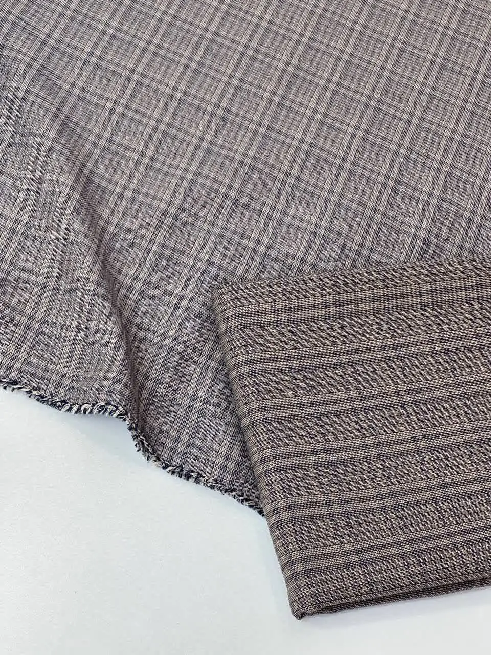 ❣مشخصات: تترون چهارخونه طرحدار
