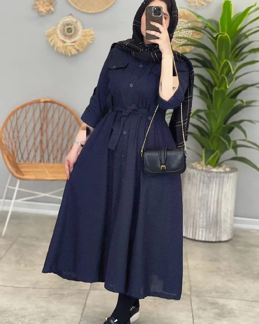 نام: مانتو دانشجویی ملکه
