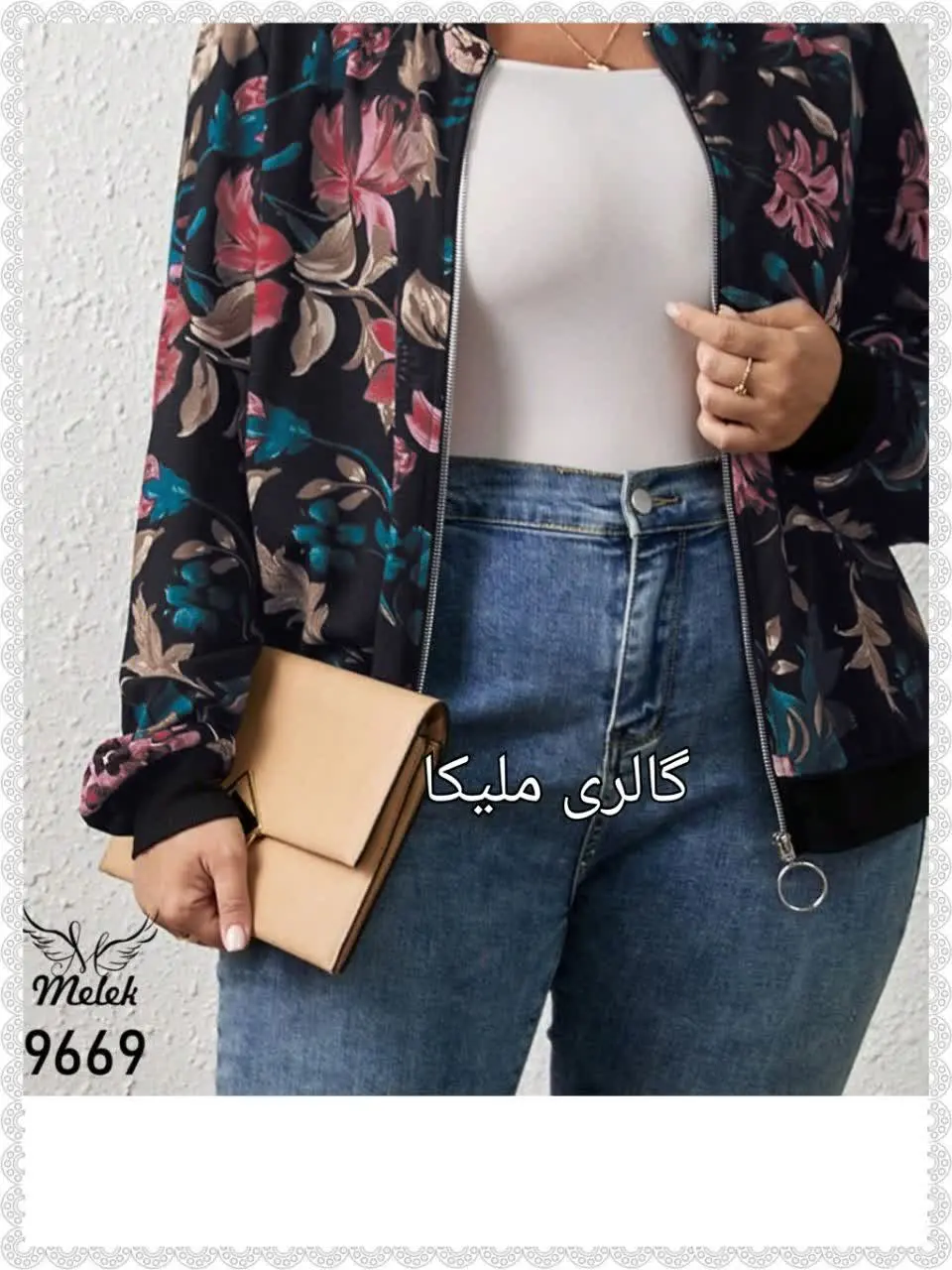 ✳️ یقه ش مدل بیسبالی کار شده و جلوش کاملا زیپ داره که فوق اسپورتش کرده این کار رو 🍁
