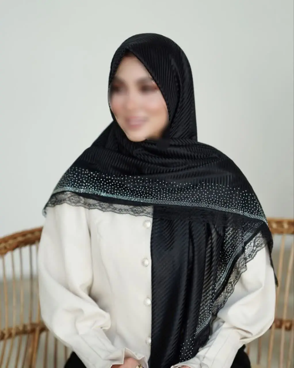 نگین و دانتل کار شده😍👌