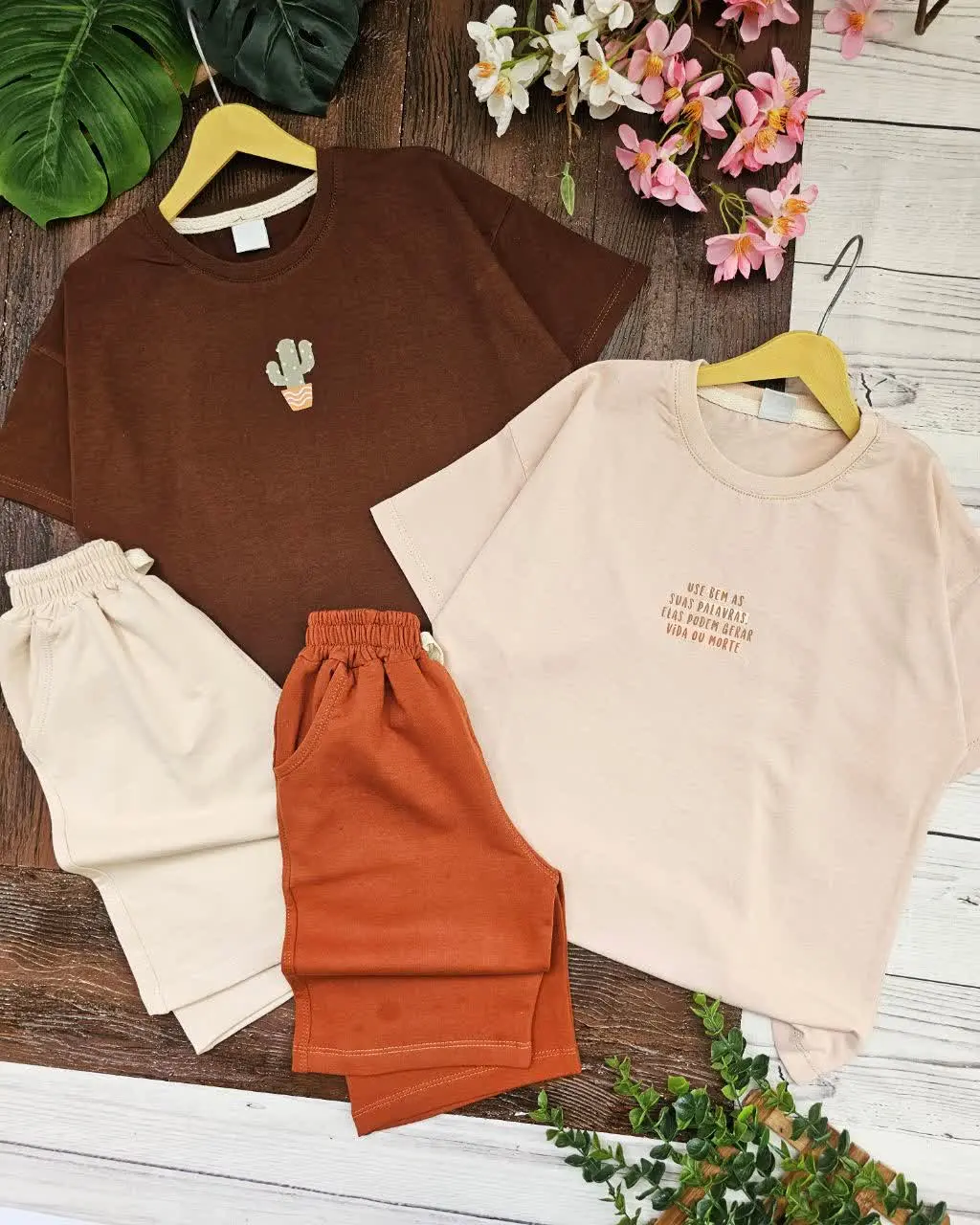 تیشرت و شلوارک اسپرت لاتین
