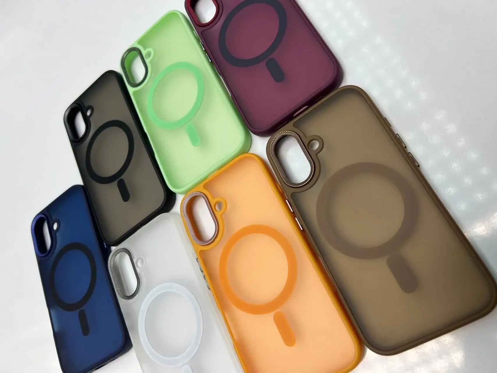 📱مدل قاب: گارد پشت مات مگ سیف دار کیفیت عالی مگ سیف ساپورت ضد ضربه مخصوص انواع #سامسونگ #آیفون 
