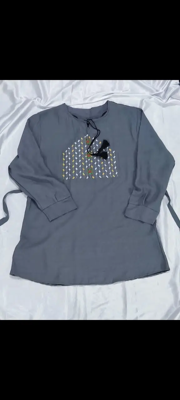 جلو لباس گلدوزی شده، برای ت...