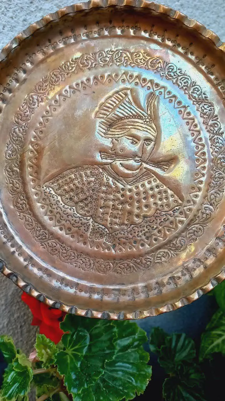 لب کنگره قلم زیبا