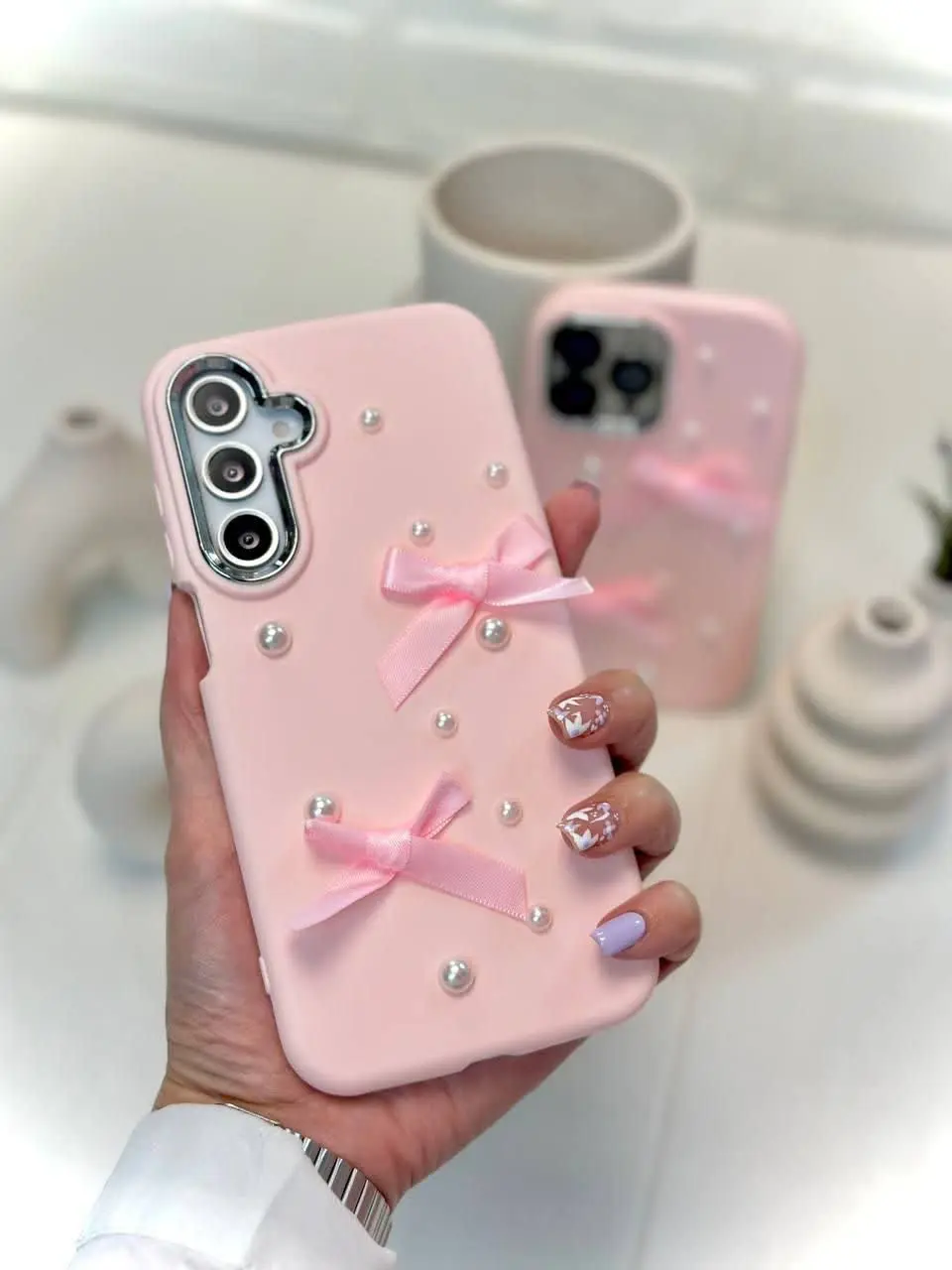 قاب صورتی پاپیون مرواریدی فوق العاده زیبا مخصوص انواع #سامسونگ #شیائومی و #آیفون 
