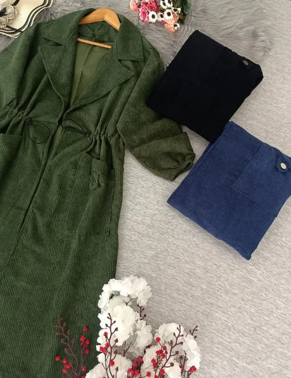 نام: مانتو مارال 
