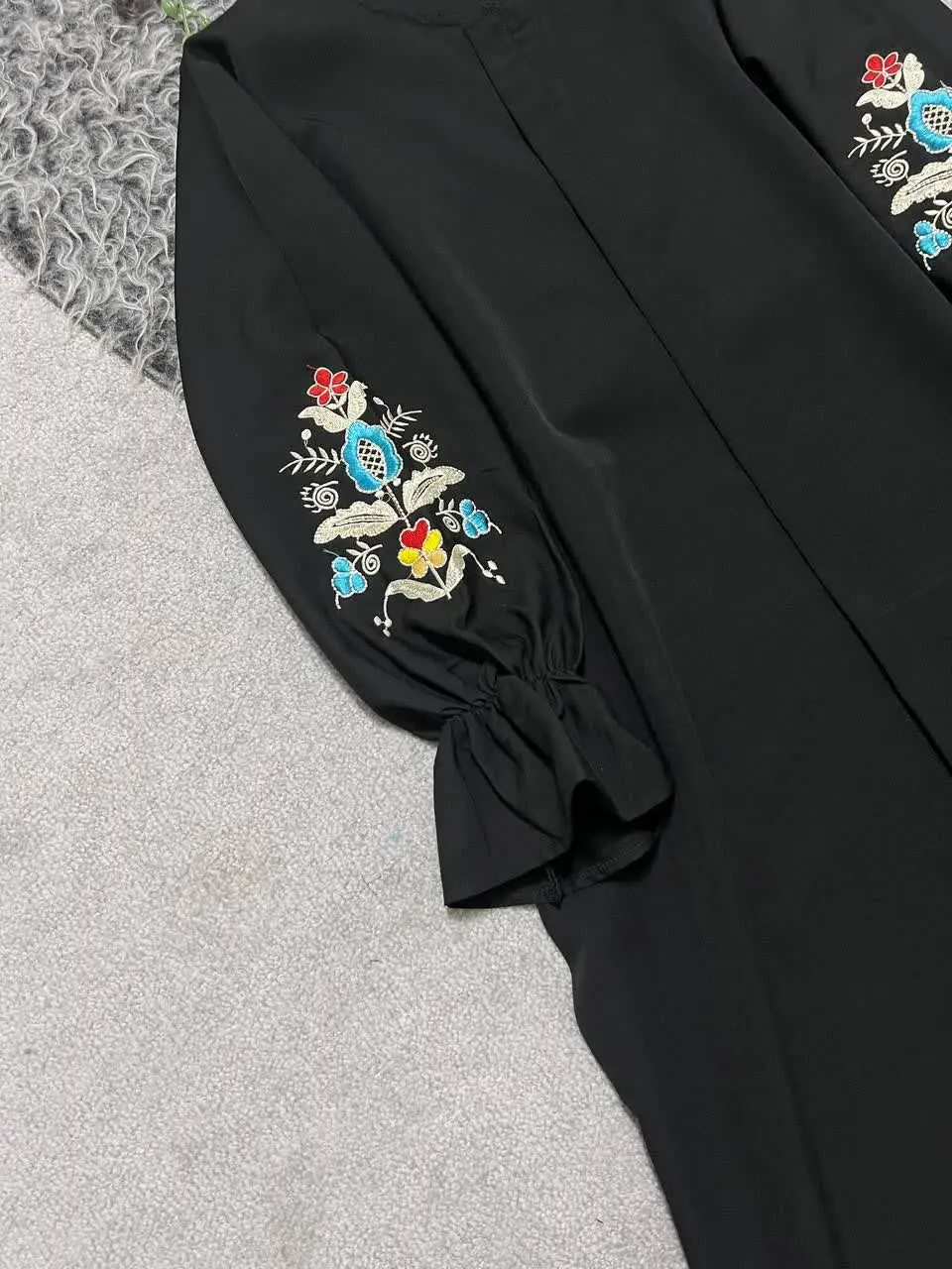 مانتو گلاریس