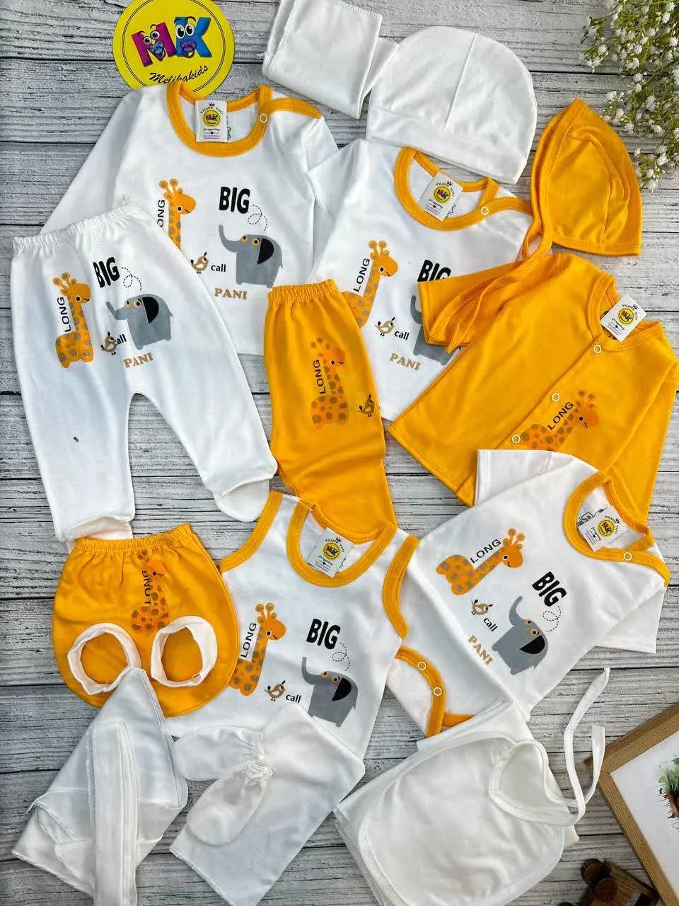 ۱۹ تکه طرح فیل و زرافه زرد نوزادی و کودک کد ۱۱۷۰۰۸ 
