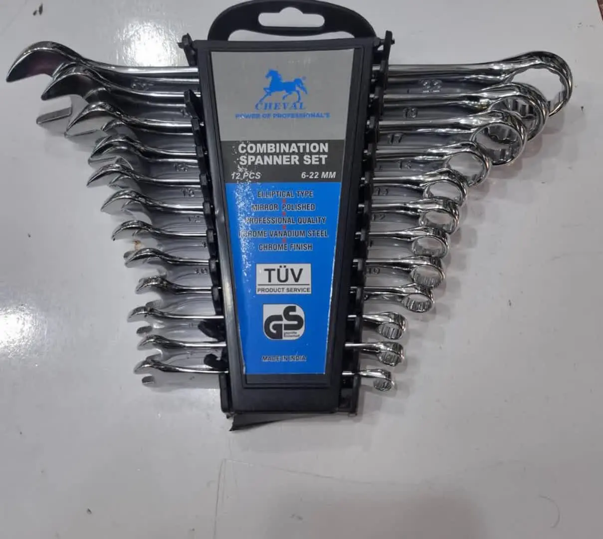 آچار اوردم براتون تمام پیچ...