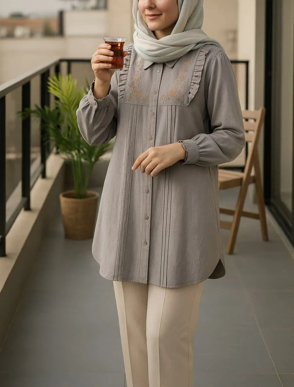 و شومیز پرنسس فقط یدونه رنگ...