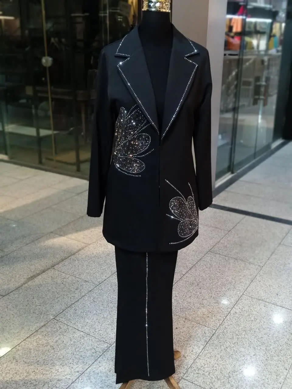 #ست #کت #شلوار #مجلسی طرح گل
