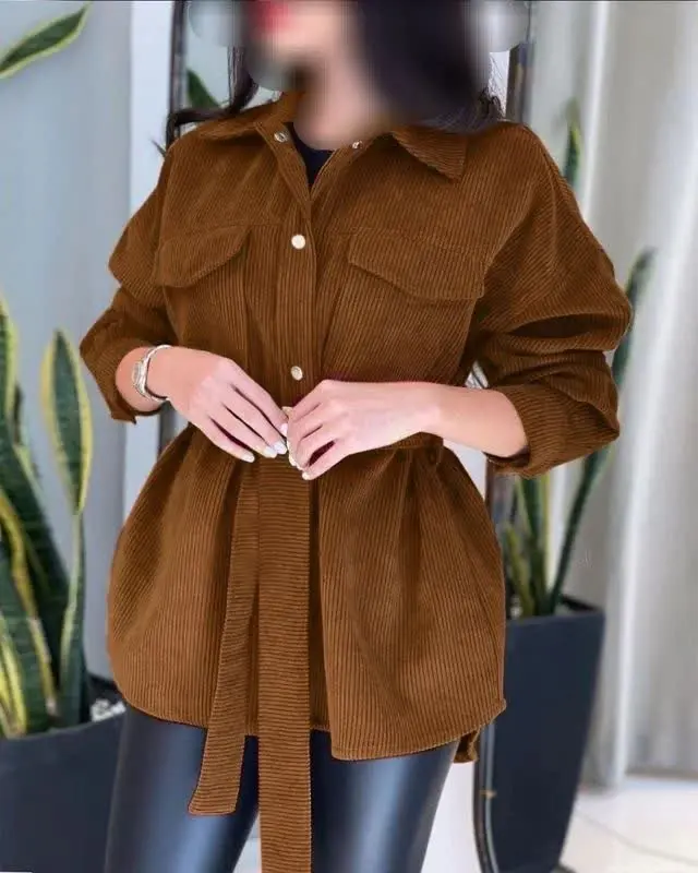 🍁 نام: مانتو دلانا
