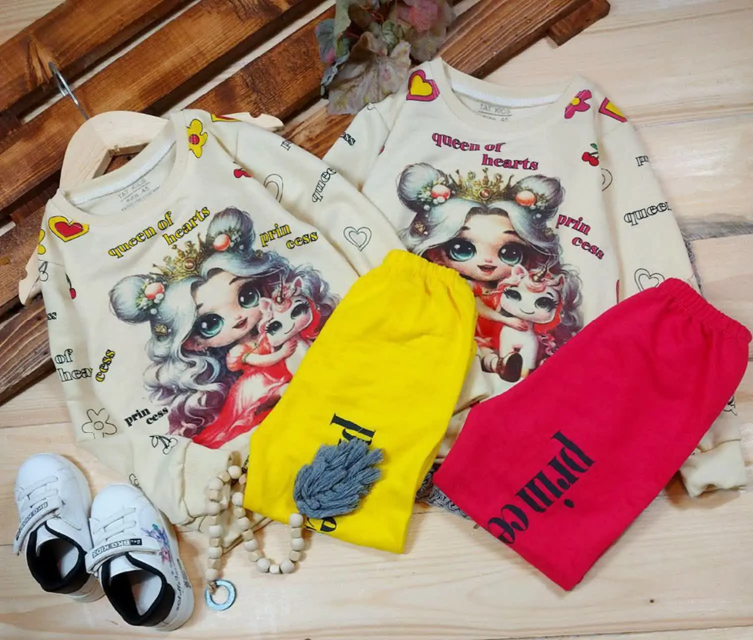 👚نام: ست بلند کرمی دخترانه دختر و اسب تک شاخ ۳رنگ طرح markez
