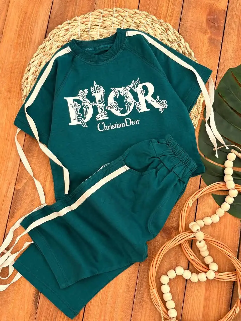 فقط رنگاش به تنهایی کافیه 🥰
