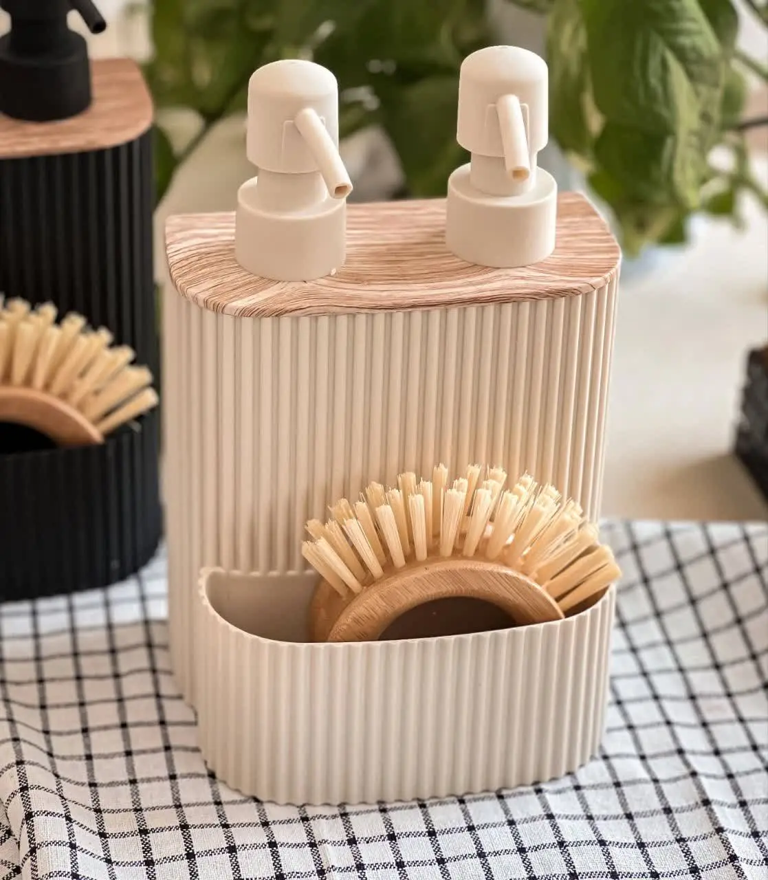 جا مایع اسکاچی ۲ قلو طرح چوب
