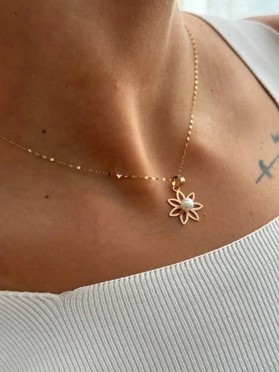 آویز مینیمال سفارشی مدل گل🌸
