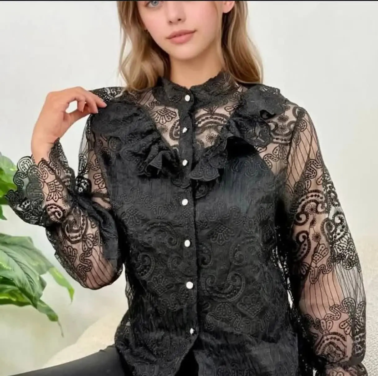 شومیز مجلسی یقه حلزونی 🌹
