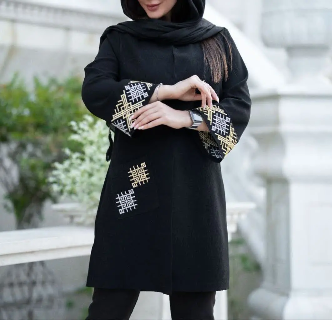 مانتو کریشه، ساده و شیک
