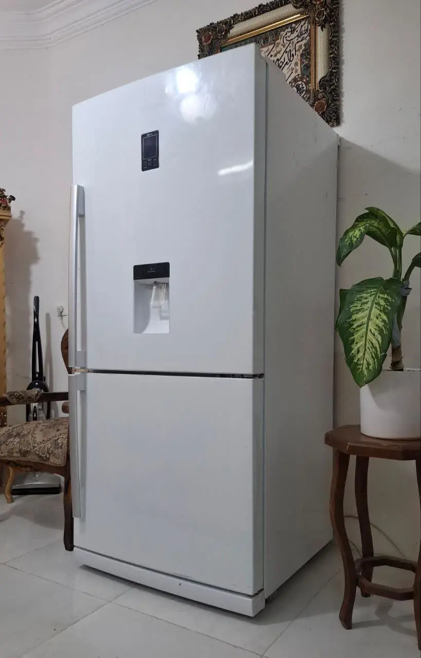 یخچال فریزر نیم ساید مارک امرسان 
