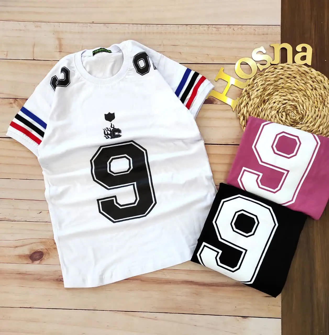 تیشرت تک ۹ نوجوان
