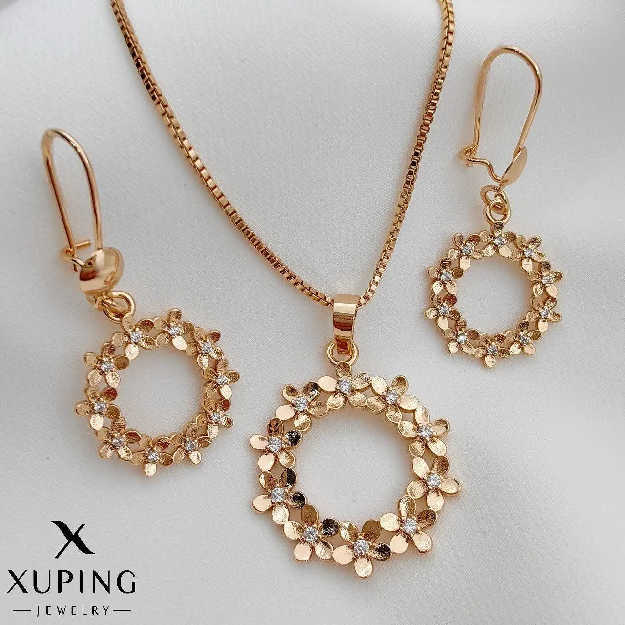 🔸 ارتفاع گوشواره:۳٫۸ سانت