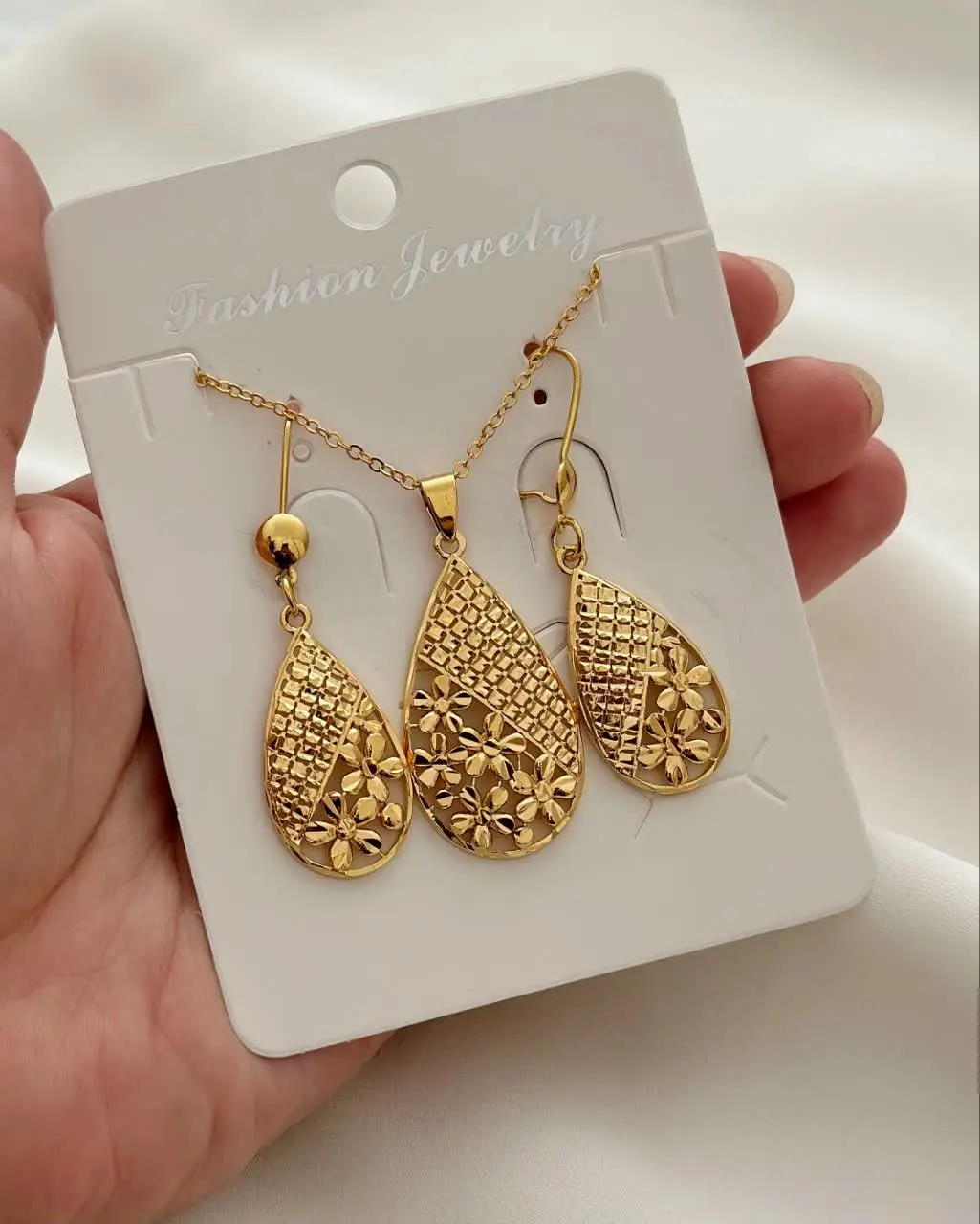 🔸 ارتفاع گوشواره:۵ سانت