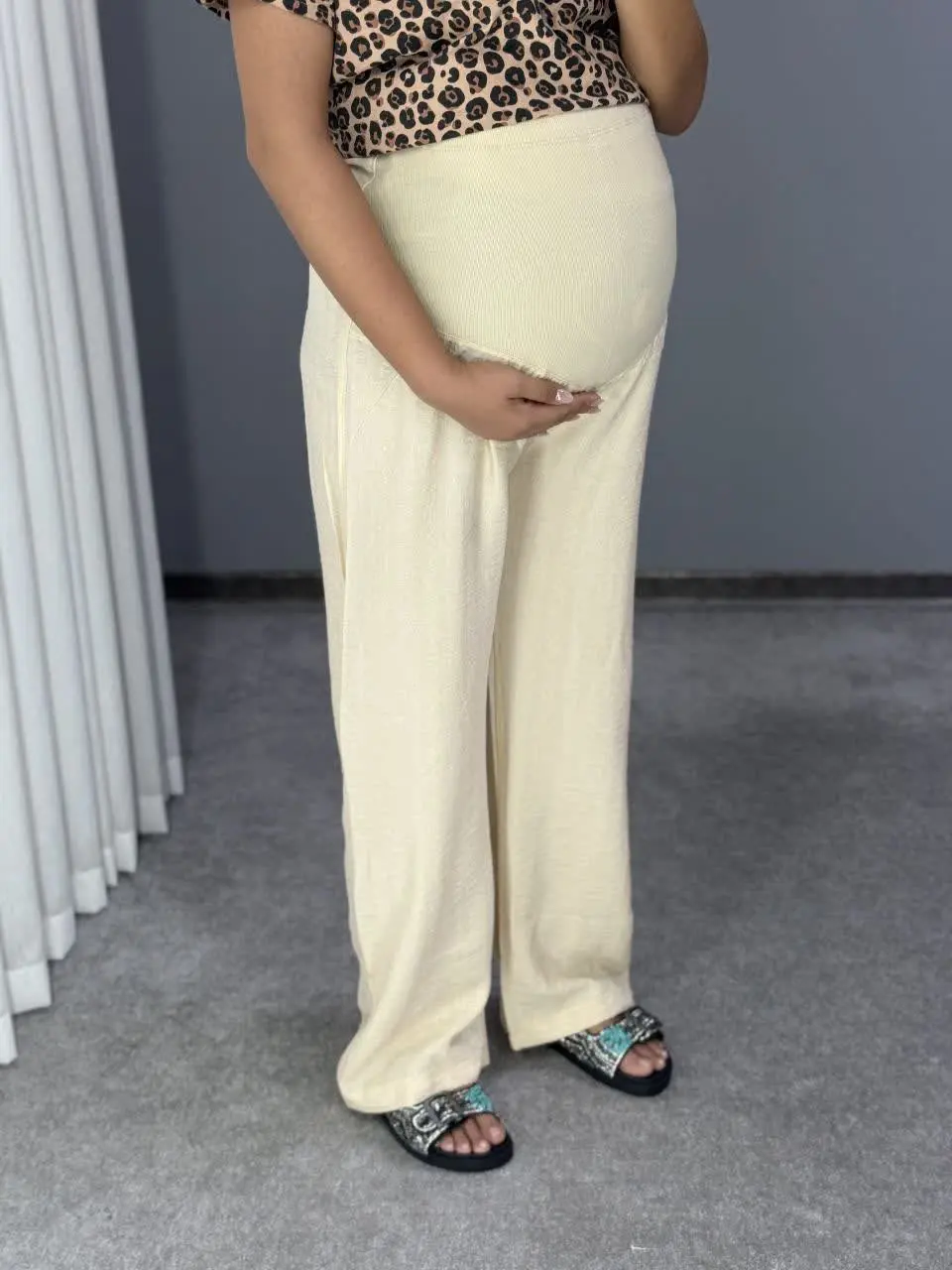 شلوار طرحدار از بالا گشاد مدل سوفیا
