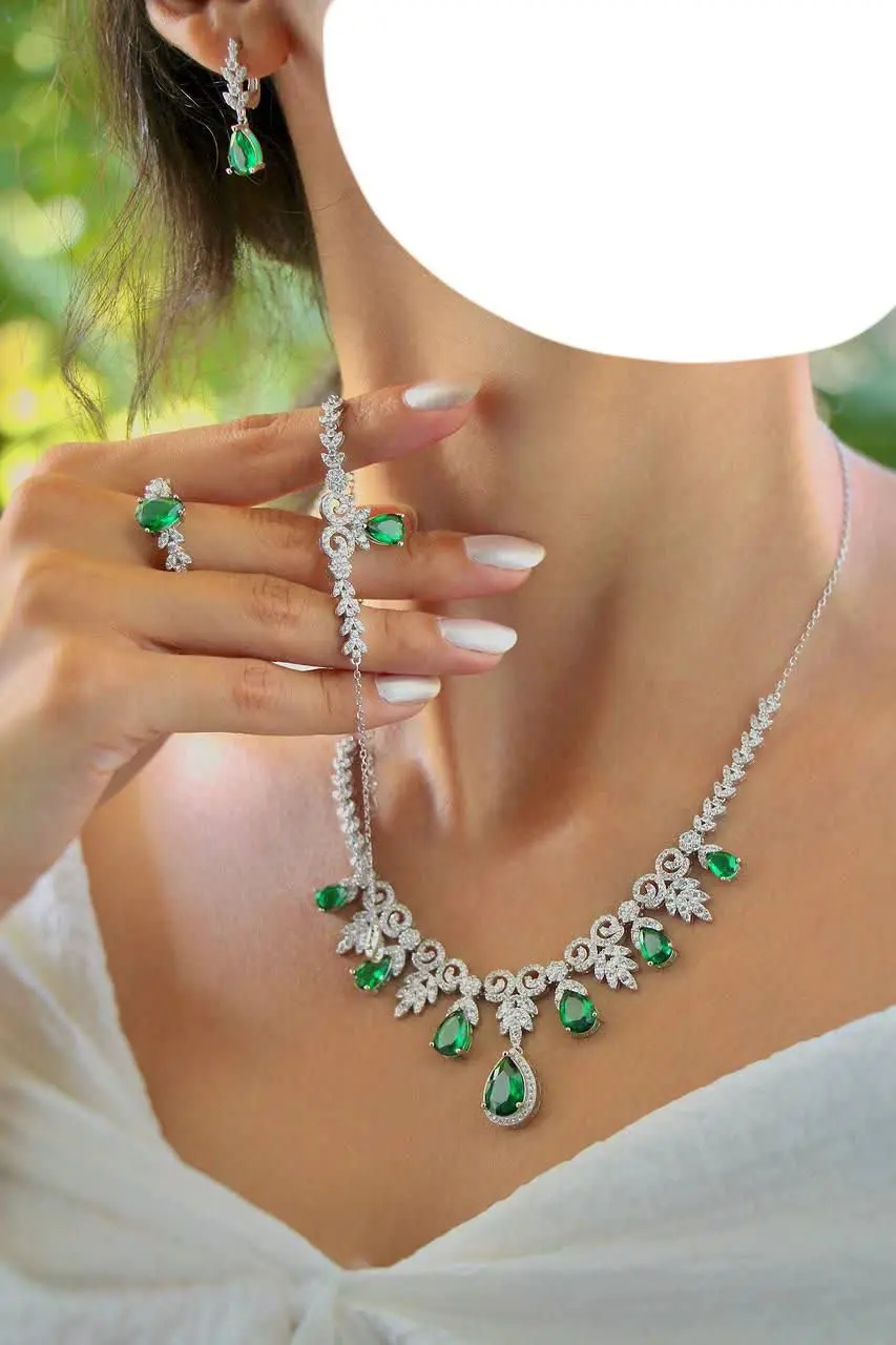 تو جعبه جواهرات هر بانویی باید یکی از این ست‌های دلبر باشه 😍😍
