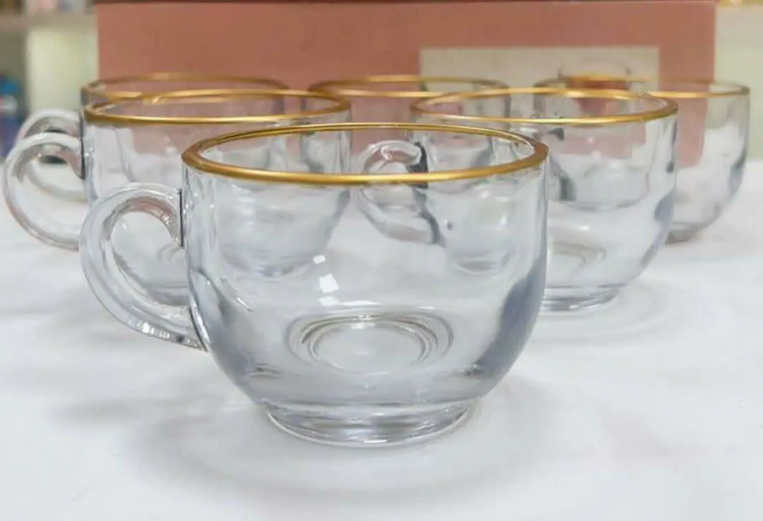 لیوان لب طلا در دو طرح شارژ شد 😍👌
