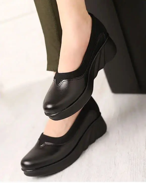 رویه: سوئیت و چرم صنعتی خار...