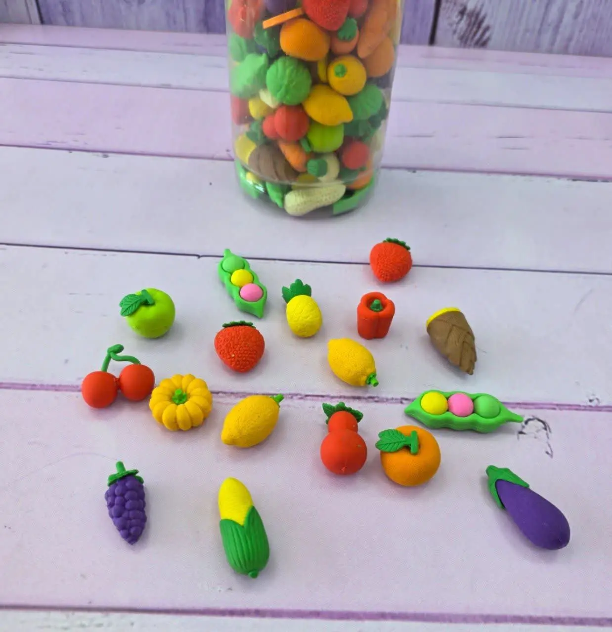 پاک کن فانتزی میوه‌ای
